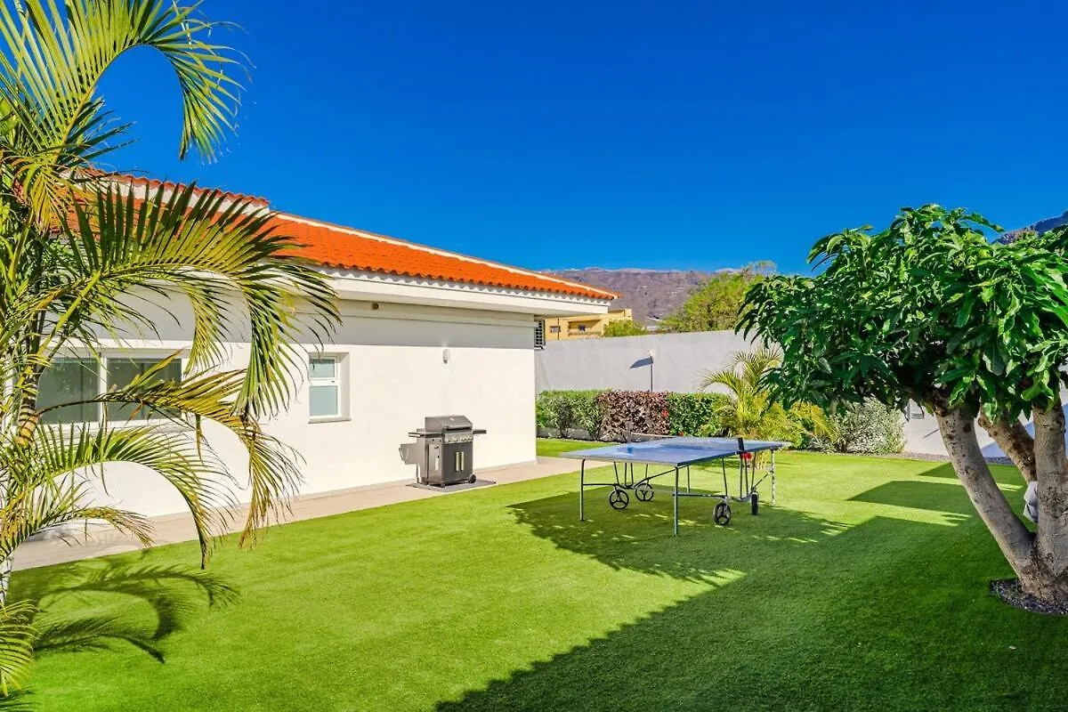 Villa Ave Del Paraiso أرونا 0*,